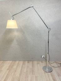 artemide_tolomeo_mega_lattiavalaisin__lattiavalaisimet__56368b.jpg