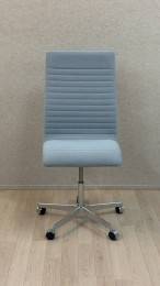 fritz_hansen_oxford_premium_tyotuoli__tyotuolit__4222dc.jpg