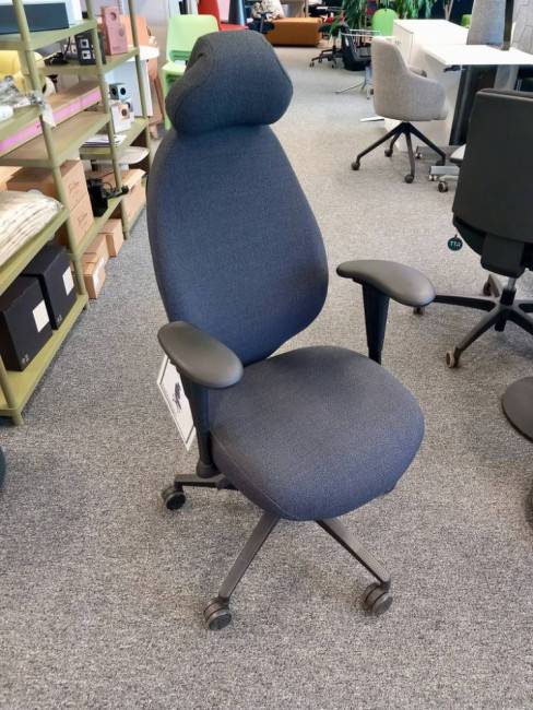 Malmstolen R2 High tytuoli