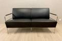 Lammhults Cinema 2-istuttava sohva  musta nahka VARATTU 1 KPL / TP